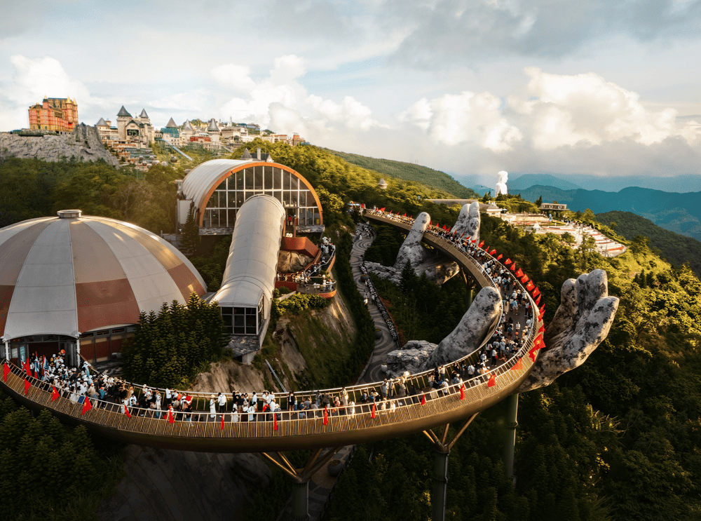 With global acclaim, the Golden Bridge has earned its place as one of the world&rsquo;s most iconic landmarks, featured in top-tier publications like CNN (Source: Sun World Ba Na Hills)